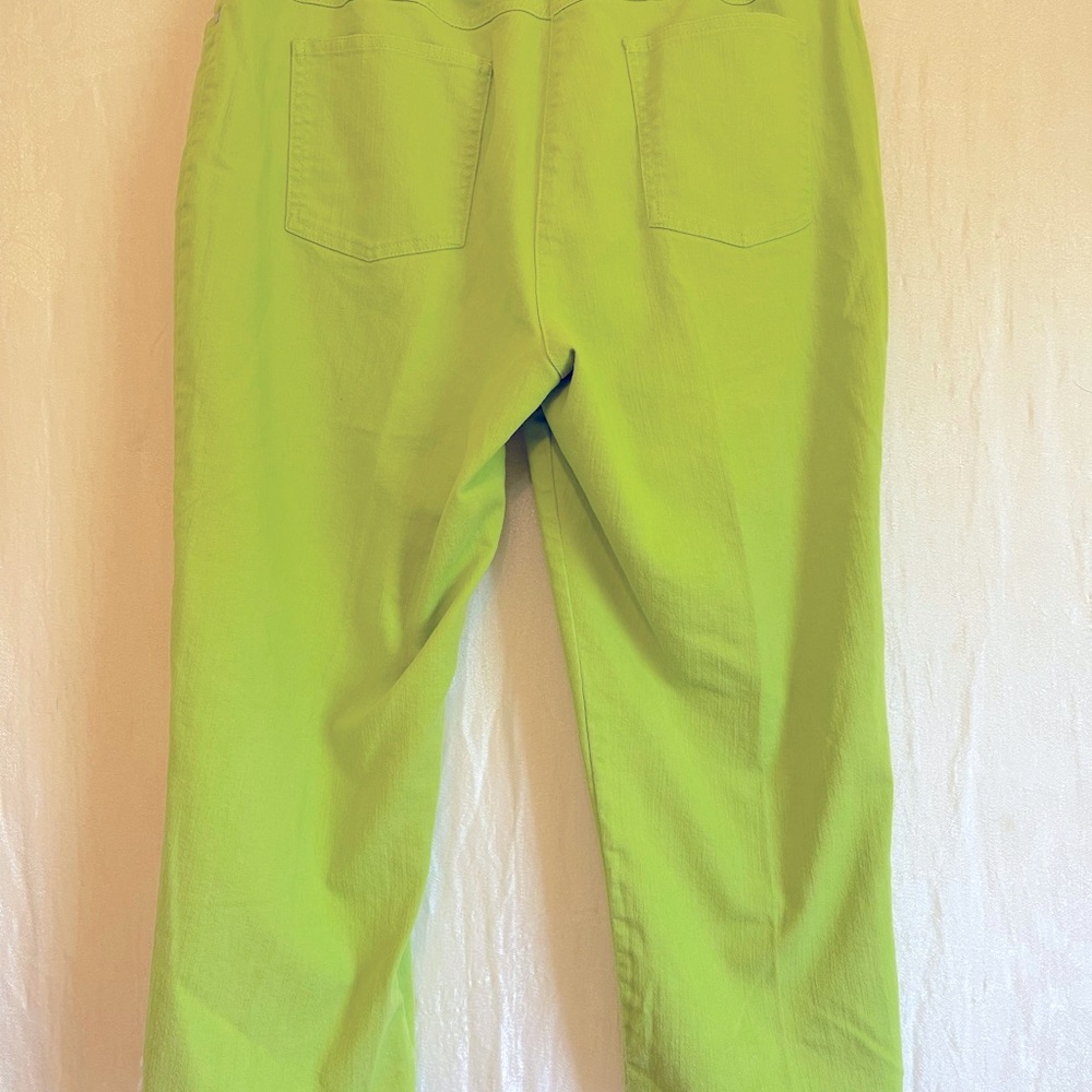 NNT RubyRoad sz 14/lime capri/zip/comfy waist/white/silver-stones/pockets